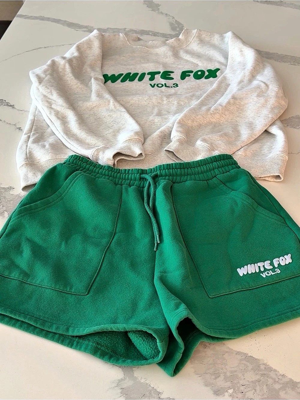 White Fox Vol.3 Green & White Sweatshirt Shorts Set Size Medium